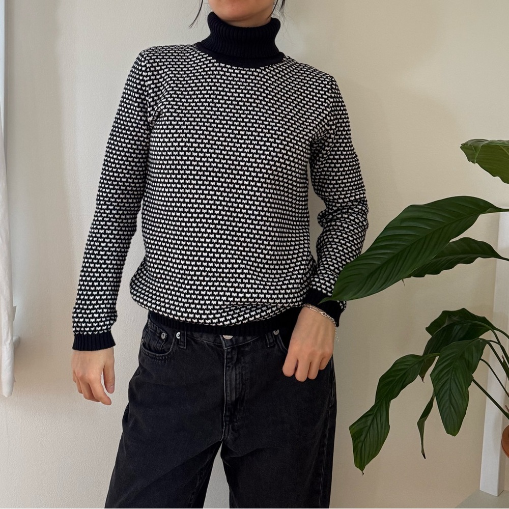 Karen Scott 100% Cotton Black And White Patterned Turtleneck Sweater Size Small